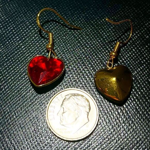 AZS 18k Gold & Red Heart Dangle Earrings - Picture 4 of 8